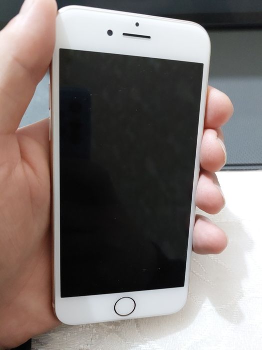 Iphone 8 yaxshi holatda