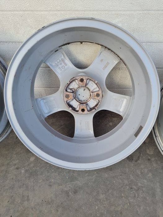 Оригинални джанти за ПЕЖО СИТРОЕН CITROEN PEUGEOT R16 4x108 ET27 6J