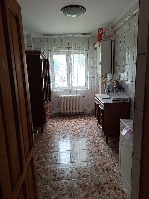 Apartament 2 camere destinatie Birouri sau Locuinta– PARTER – ZONA PIEȚEI