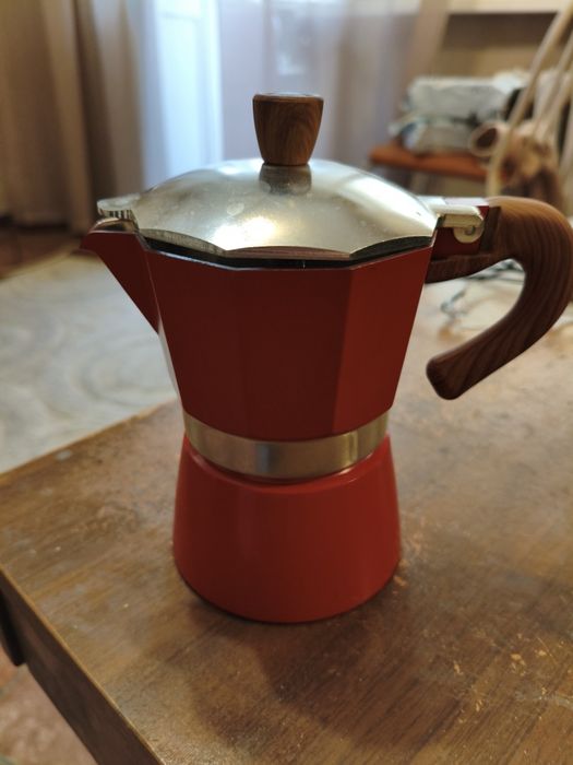 Гейзерная кофеварка