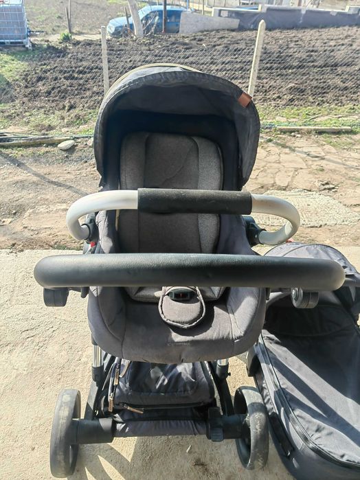 Продавам количка чиполино