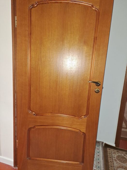 Дверь для спальни