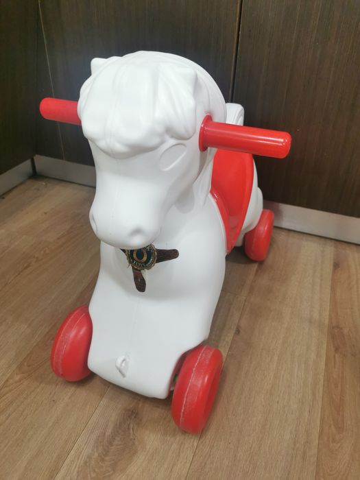 Люлеещо се конче 2 в 1