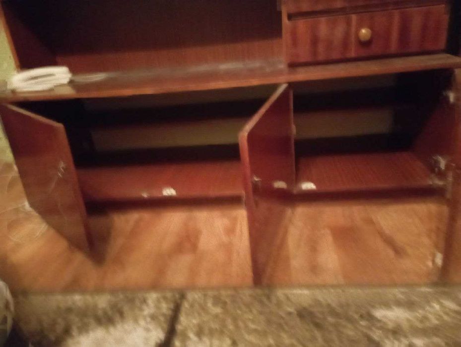 Продам шкаф в хорошем состоянии