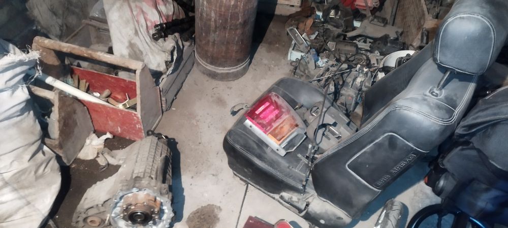 Запчасти на Ниссан лаурель