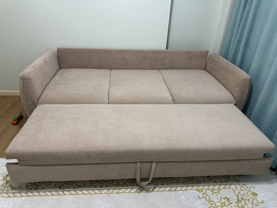 Диван. Продается.