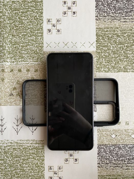 Продам Samsung ( Galaxy A56) 5G