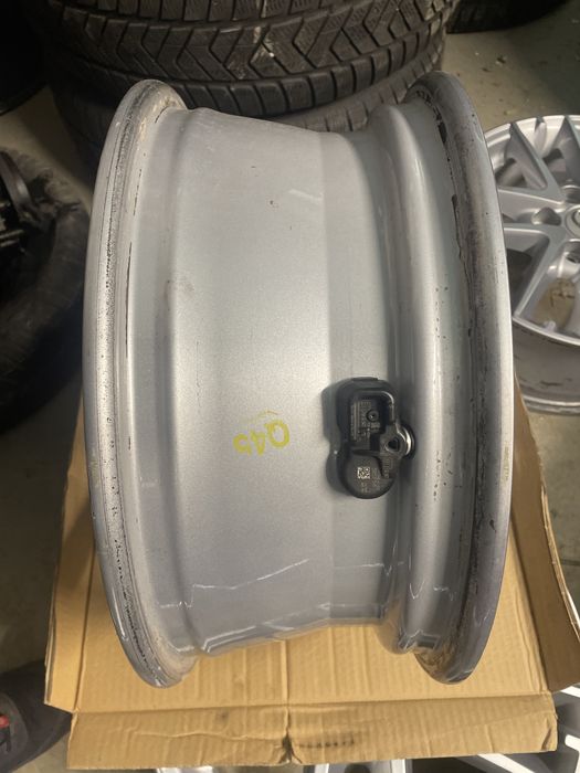 4бр.оригинални джанти Toyota 16”  5х114,3 Ц.О..60,1мм