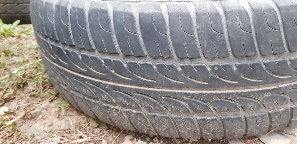 Продам шины  буу