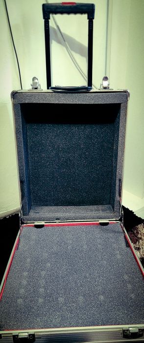 Mixer Behringer DDM 4000, 4 canale, profesional