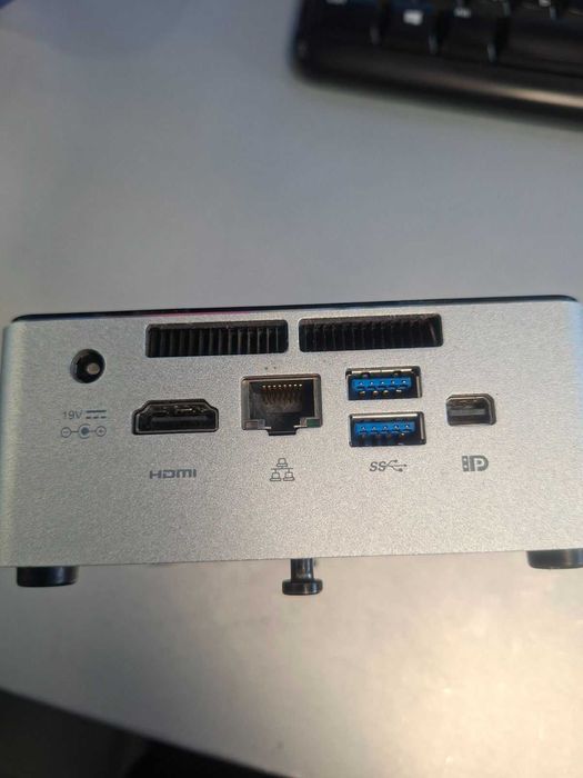 Употребяван компютър Intel 16 GB RAM