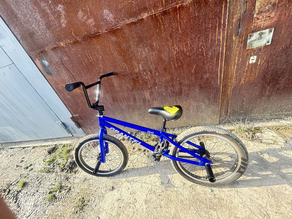 Продам велосипед BMX.