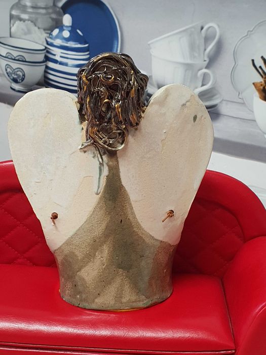 Decoratiune de Craciun din ceramica ingeras