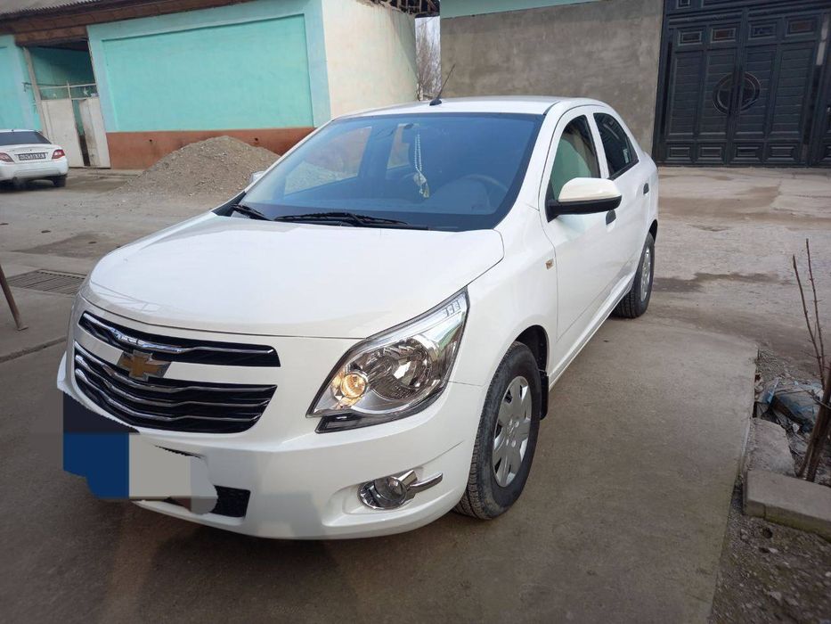 cobalt  avftomabil sotiladi