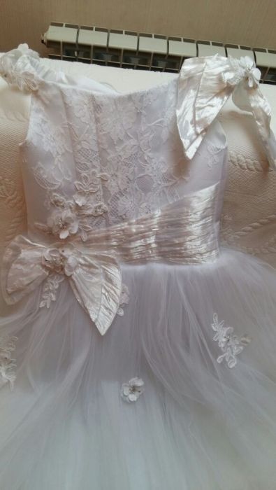 Продам очень красивое платье.