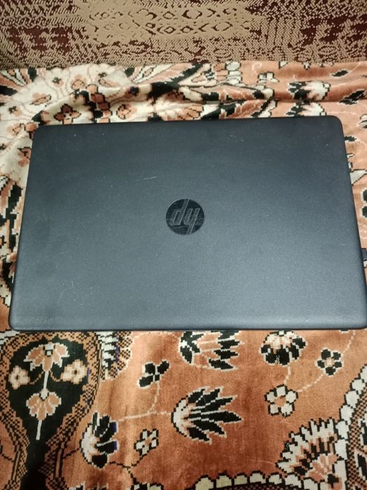 Продам ноутбук для работы и т д