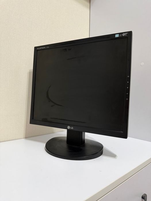 Мониторы LG Flatron
