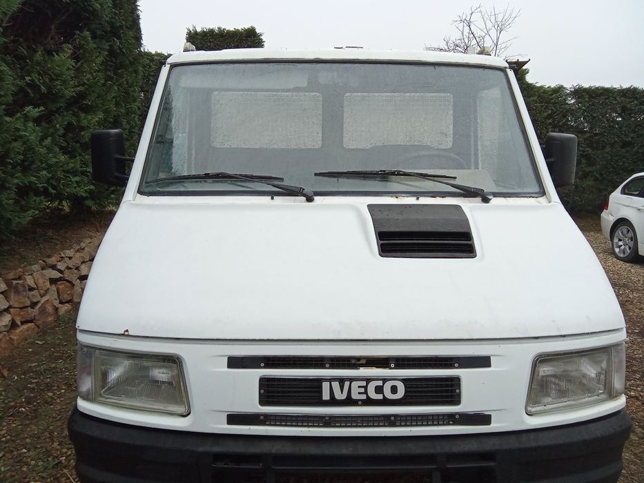 Vînd camioneta basculabilă tri laterală