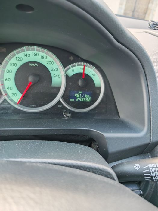 Toyota corola verso 7 locuri