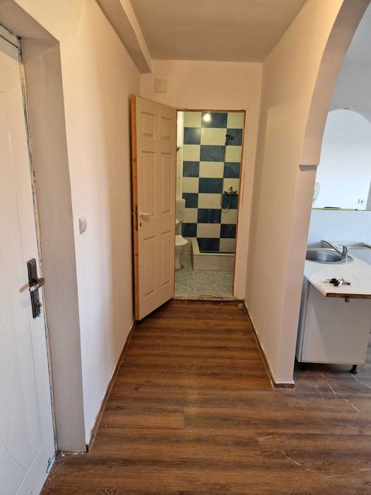 Proprietar vand garsoniera confort 1. Suprafata utila 45.5 m Bucuresti