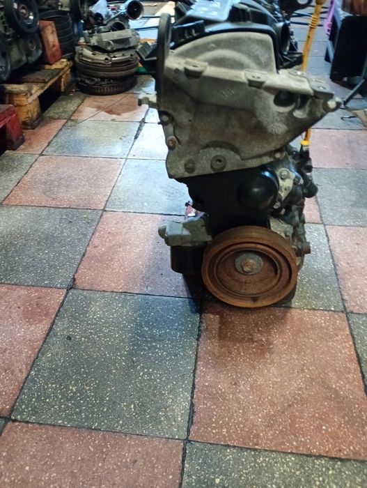 Motor complet fara anexe dacia logan 1.2b dacia Sandero 1.2 d4f740