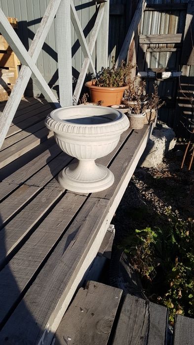 Вазоны из бетона