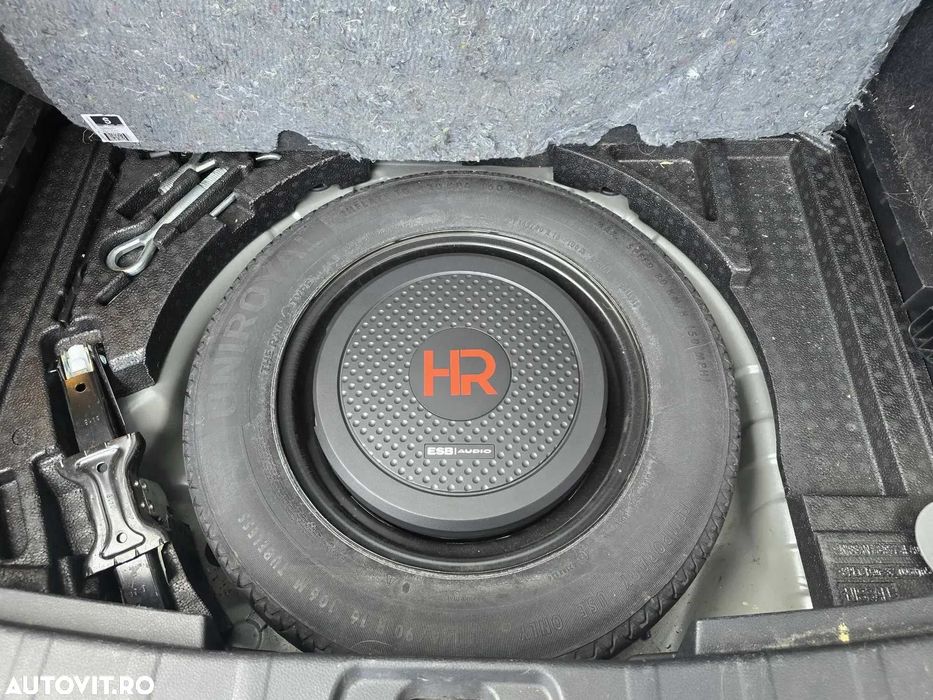 Subwoofer auto activ ESB HR 11 SW