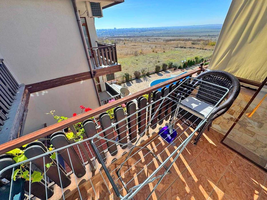 Продава се Двустаен апартамент в с. Кошарица, Област Бургас - 92 кв.м за 870 €/кв.м - Снимка #2