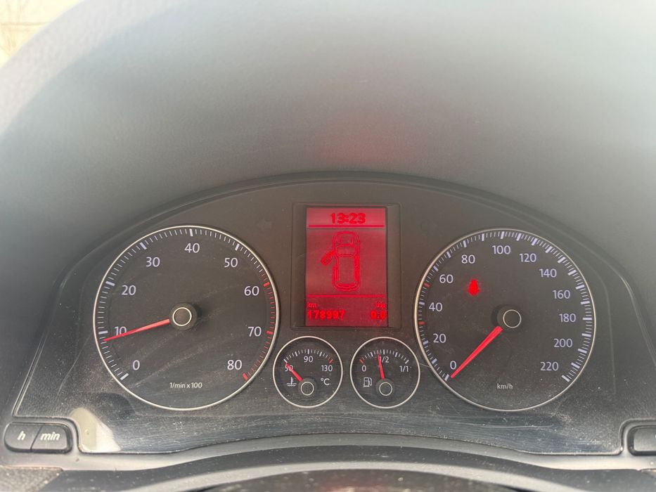 Vand Volkswagen Golf 5