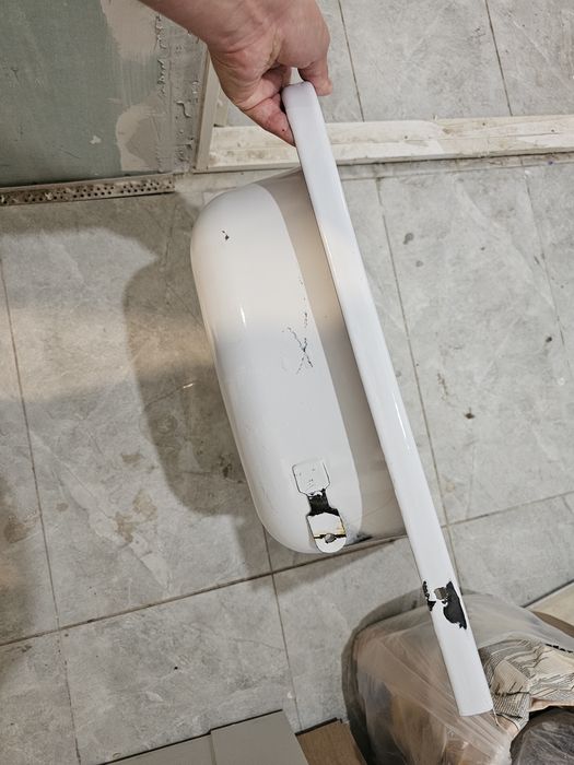 Раковина 50х50см