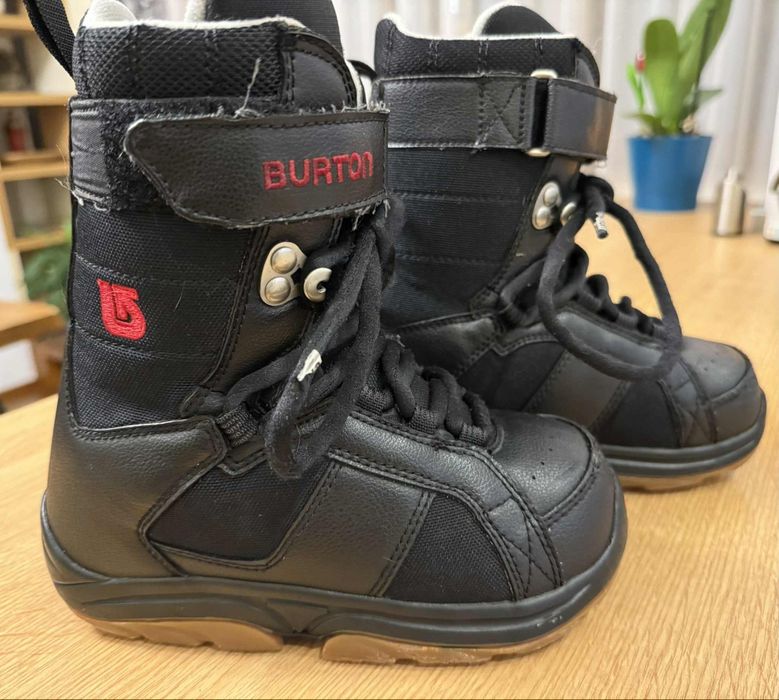 Детски Сноуборд обувки 33 Burton Kids Freestyle snowboard boots