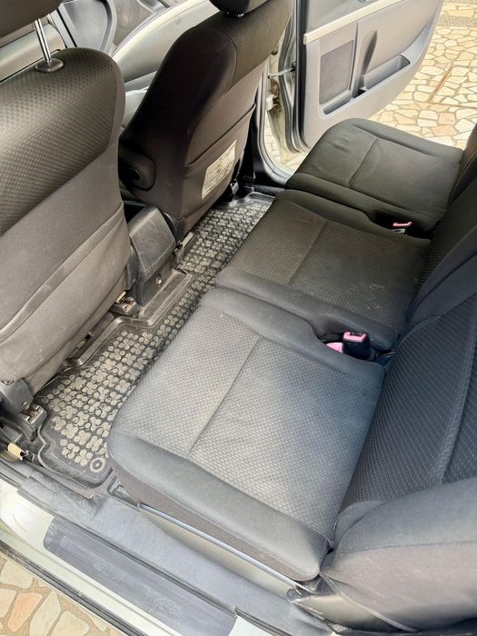 Toyota Corolla Verso – Motor 2.0 Diesel