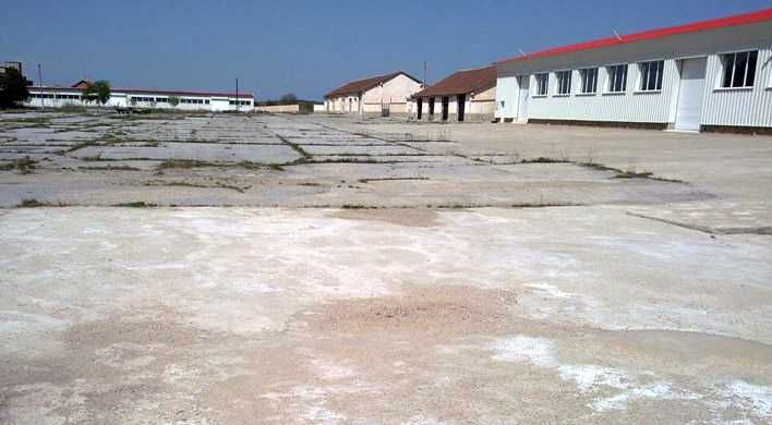 Парцел в Ямбол, област-с.Бояново площ 73000 цена 4985000