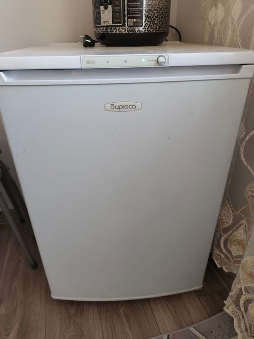 Продам морозилку хорошую