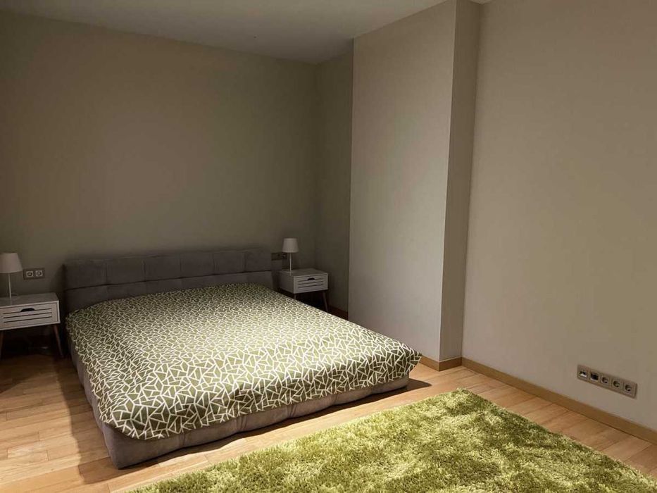 Дава се под наем Двустаен апартамент в София, Люлин 6 - 65 кв.м за 408 € - Снимка #1