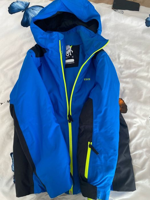 Geaca Decathlon 134-140