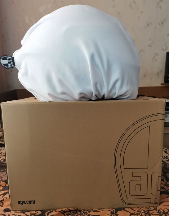 Каска за мотор AGV K1-S Rossi Mugello