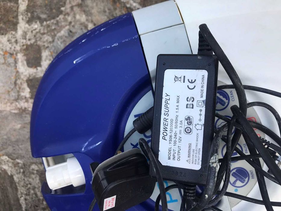 Оригинална машина за боядисване Dulux