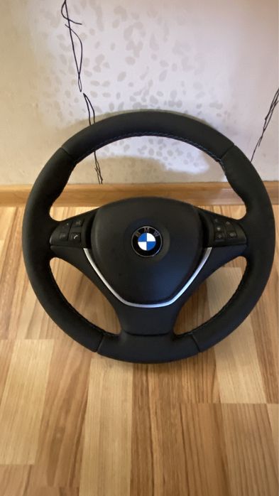 Volan sport cu incalzire reconditionat bmw x5 x6 e70 e71