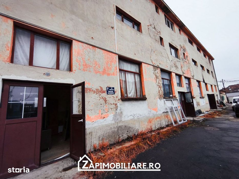 Cladire P+2  1000 mp utili 700 mp teren Semicentral