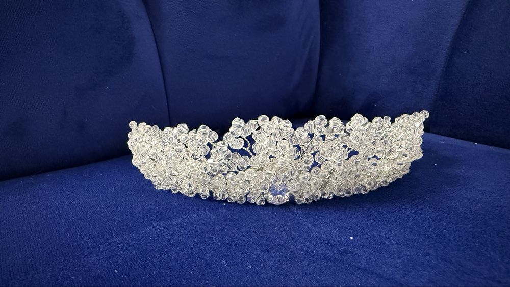 Diadema de mireasa lucrata manual