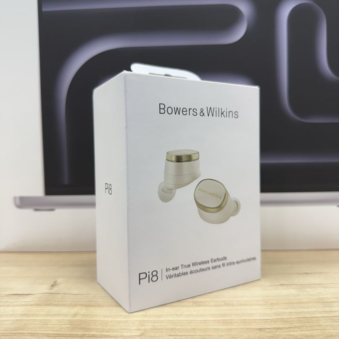 Bowers & Wilkins Pi8 Dove White