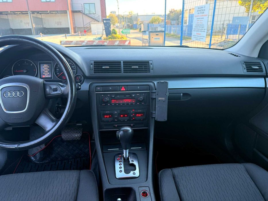 Audi A4 Avant 2.5 TDI V6, 163 к.с.