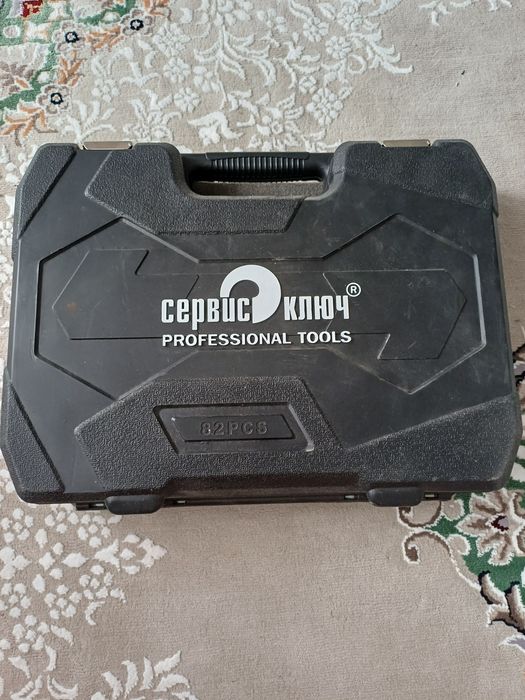 Продам сервис ключ(professional tools)