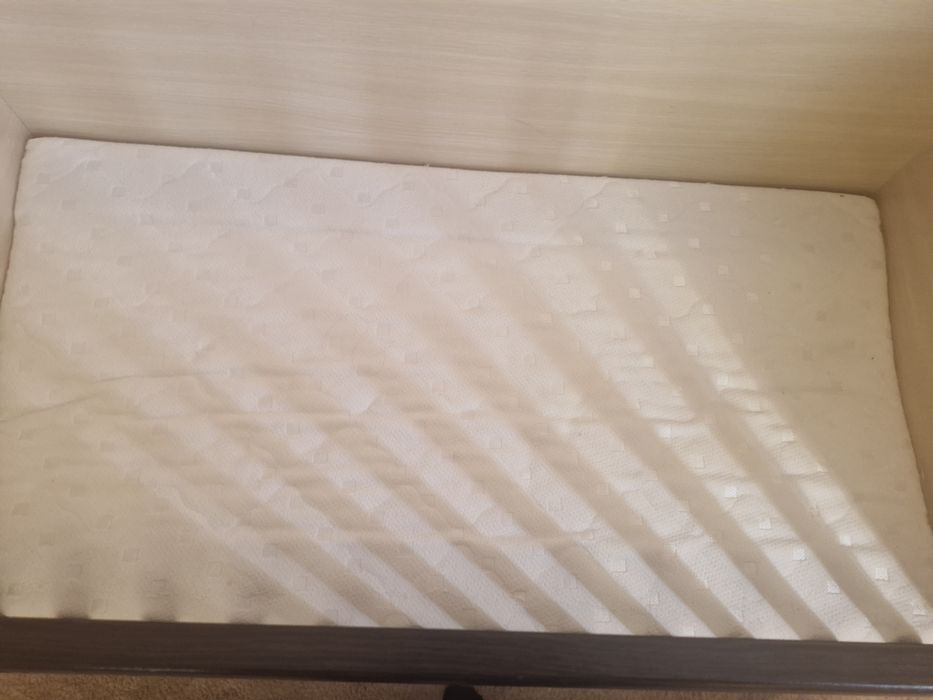 Бебешка кошара за сън