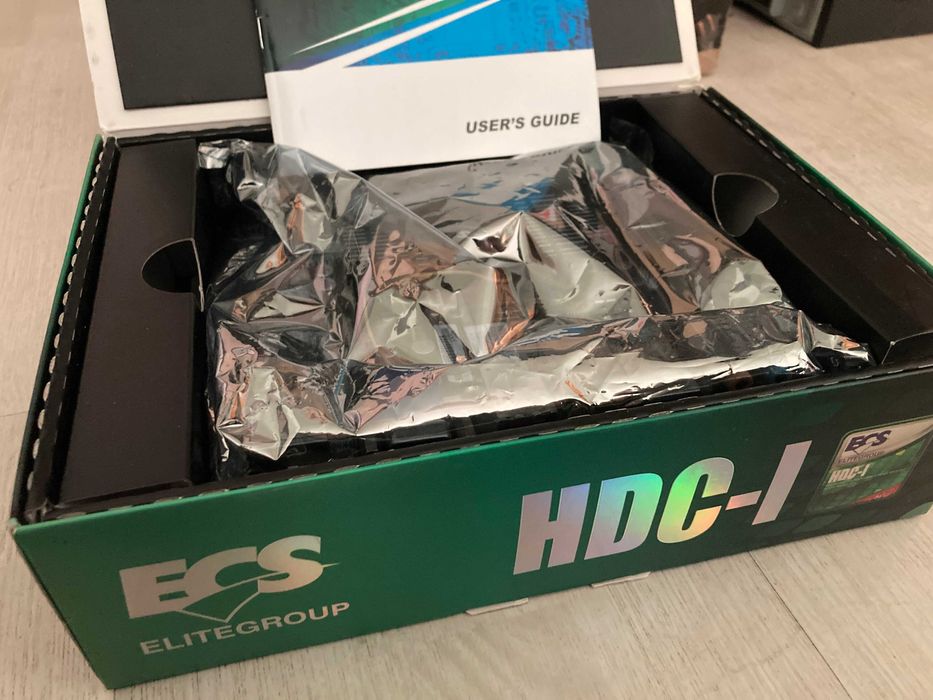 ECS HDC-I / Mini ITX Дъно и Процесор / WiFi & Bluetooth