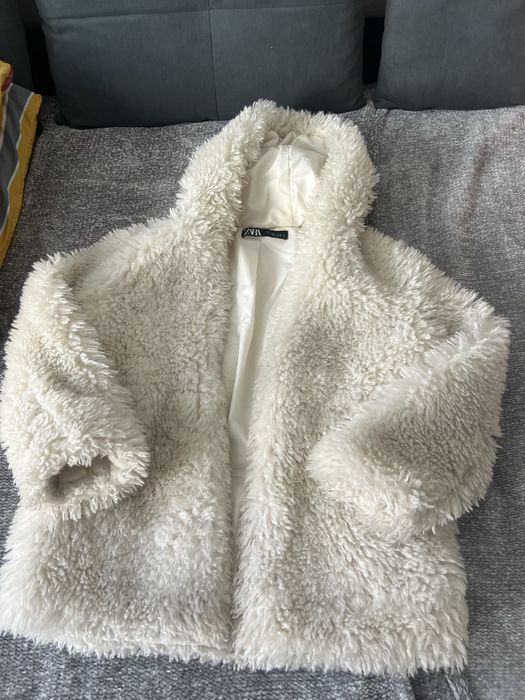 Куртка димесезонная, ZARA, боковые карманы, капюшон