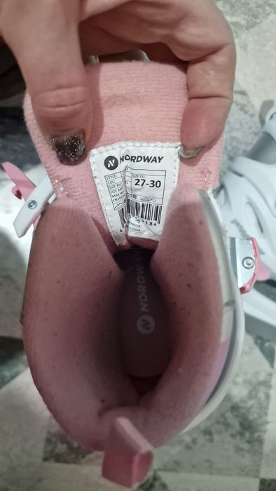 Коньки детские продам
