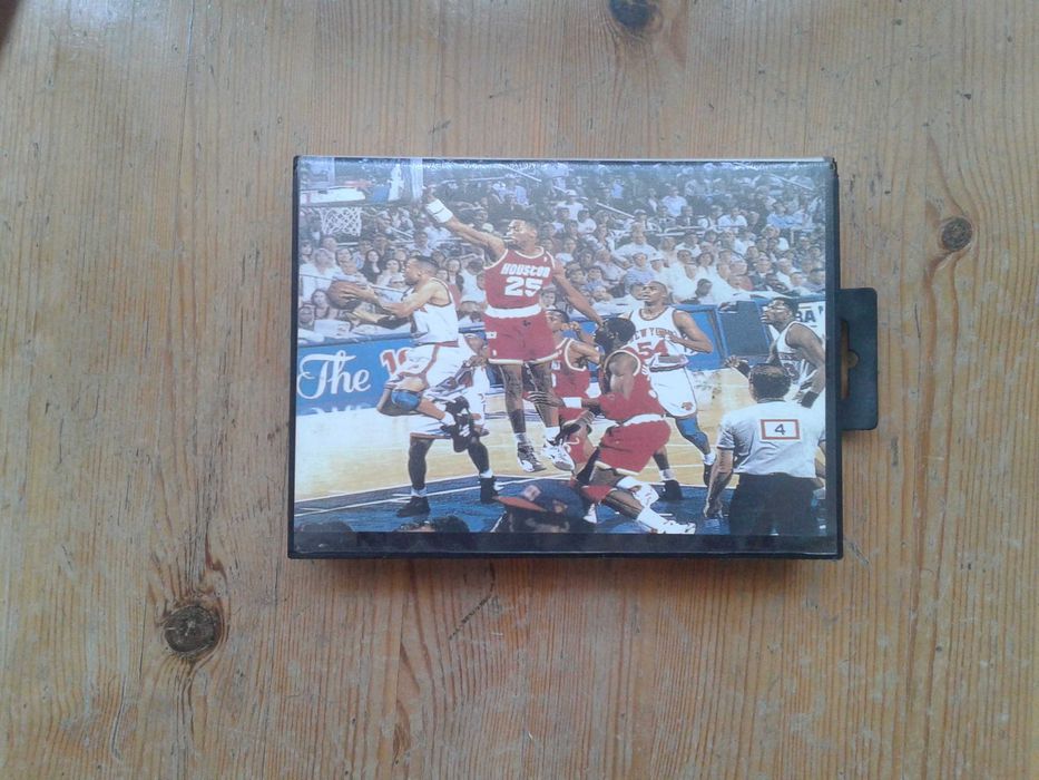 Продавам / давам под наем игри/дискети за SEGA: FIFA 96 и NBA 95