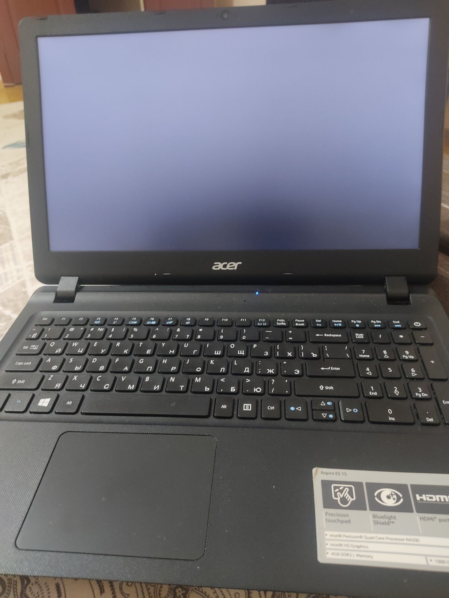 Ноутбук Acer ES1-533-P95X 15.6